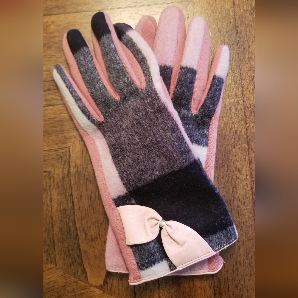 Women’s Pink Plaid Gloves | Sz. Medium